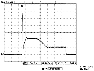 Figure 5. Q1, drain-source voltage waveform; leading-edge spike is a result of the leakage inductance energy; allowed to dissipate in Q1.