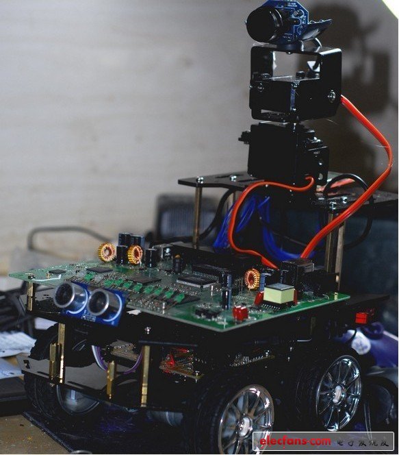 工程师电子制作故事：WIFI机器人DIY设计