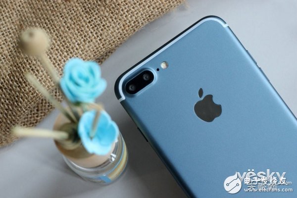 苹果7图片大全,蓝色iphone7plus高清谍照曝光