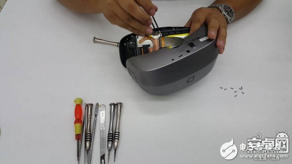 大朋VR一体机拆机测评