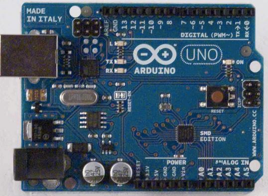 Arduino Uno开发板原理图和PCB文件(贴片版)