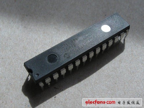 一个PICAXE-28X1 芯片