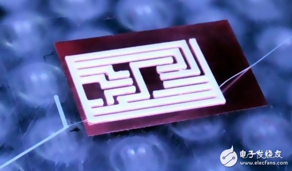 鬼斧神工DIY之作：3D打印机造柔性电路板