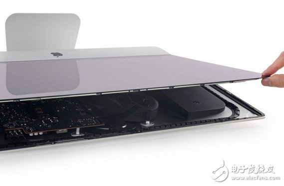 21.5寸4K iMac拆解大曝光，内部芯片一览！